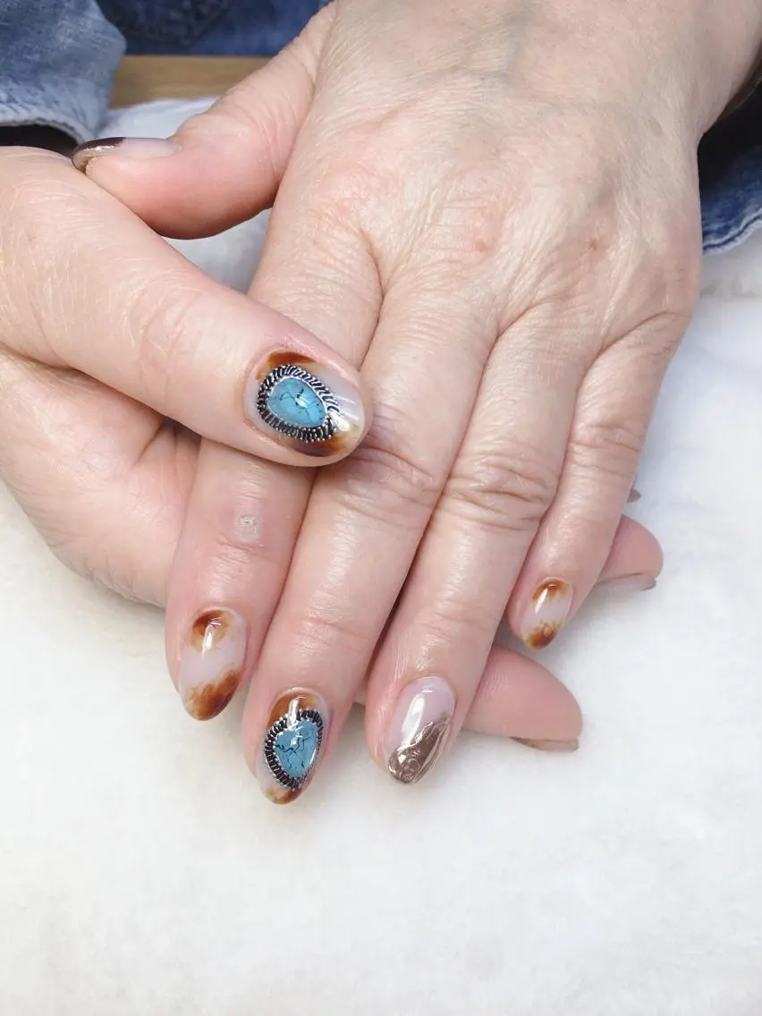ネイル アートネイル ストーンネイル ハンドネイル kipinail 川﨑えりかのネイルデザイン