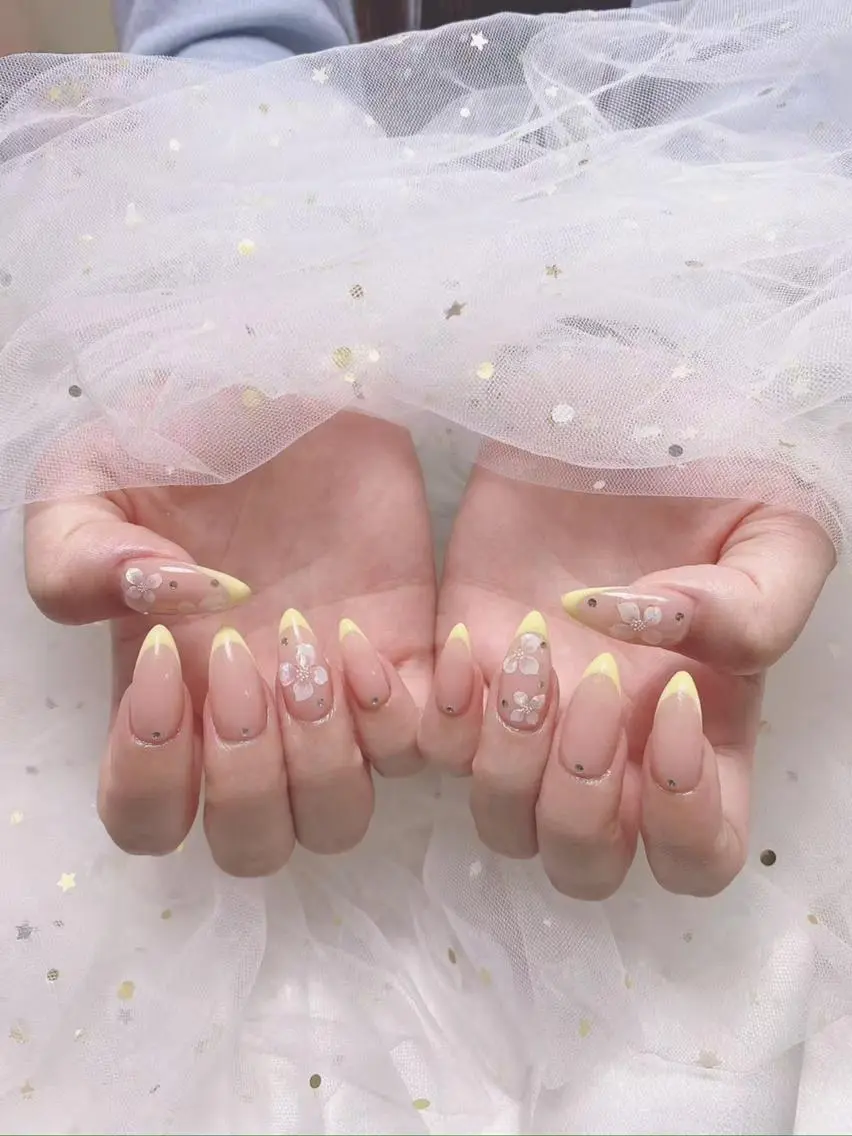 ネイル 冬ネイル ジョリ En 💞🦋のネイルデザイン