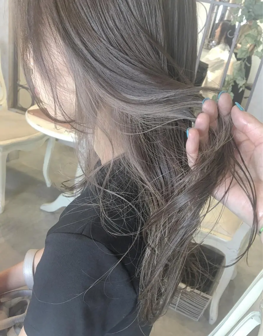 ロング カラー ハイトーンカラー♡ yuのヘアスタイル