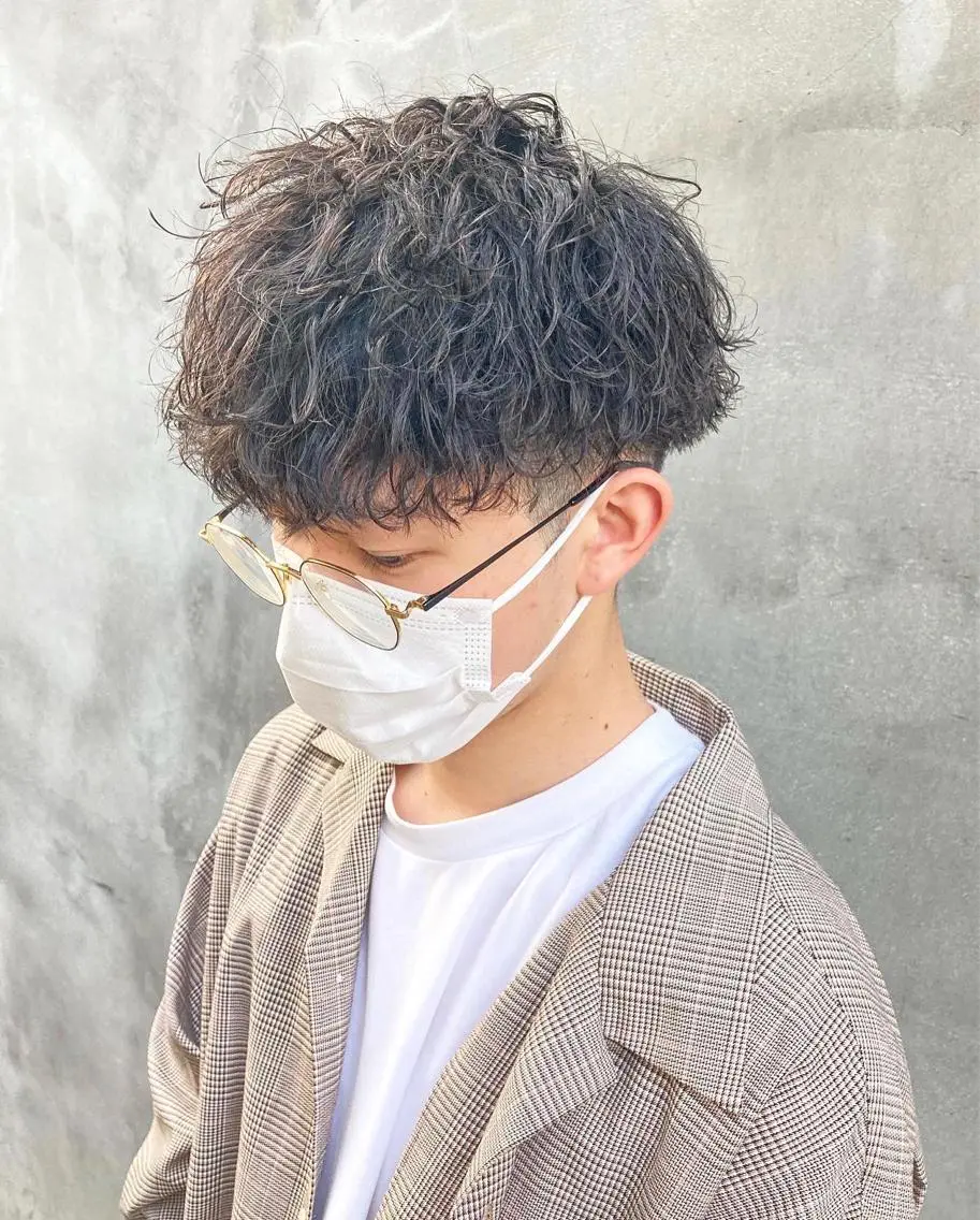 パーマ メンズ メンズパーマ 波巻きパーマ カット パーマ SCENEbyRAD helmのヘアスタイル