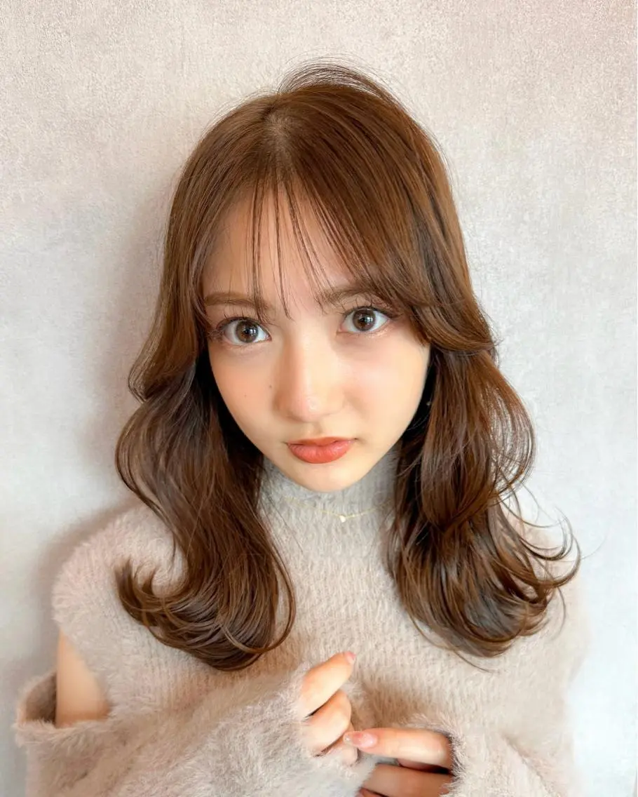セミロング カラー シールエクステ セミロングパーマ ブリーチ ケアブリーチ ダブルカラー カット トリートメント 新宿/韓国風レイヤー 髪質改善/渋谷直樹のヘアスタイル