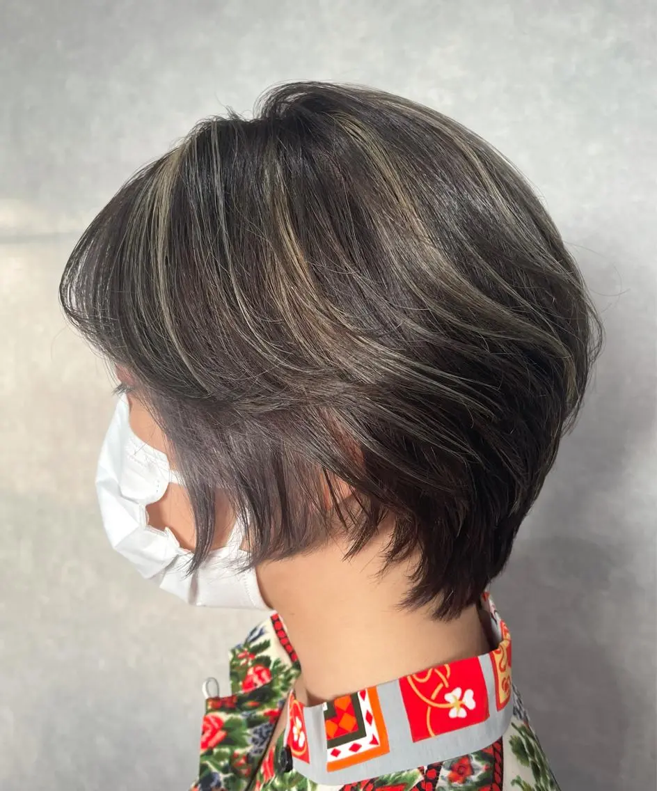ショート ハイライト ショートヘア カット ヘアカラー トリートメント 一ノ瀬 暁のヘアスタイル