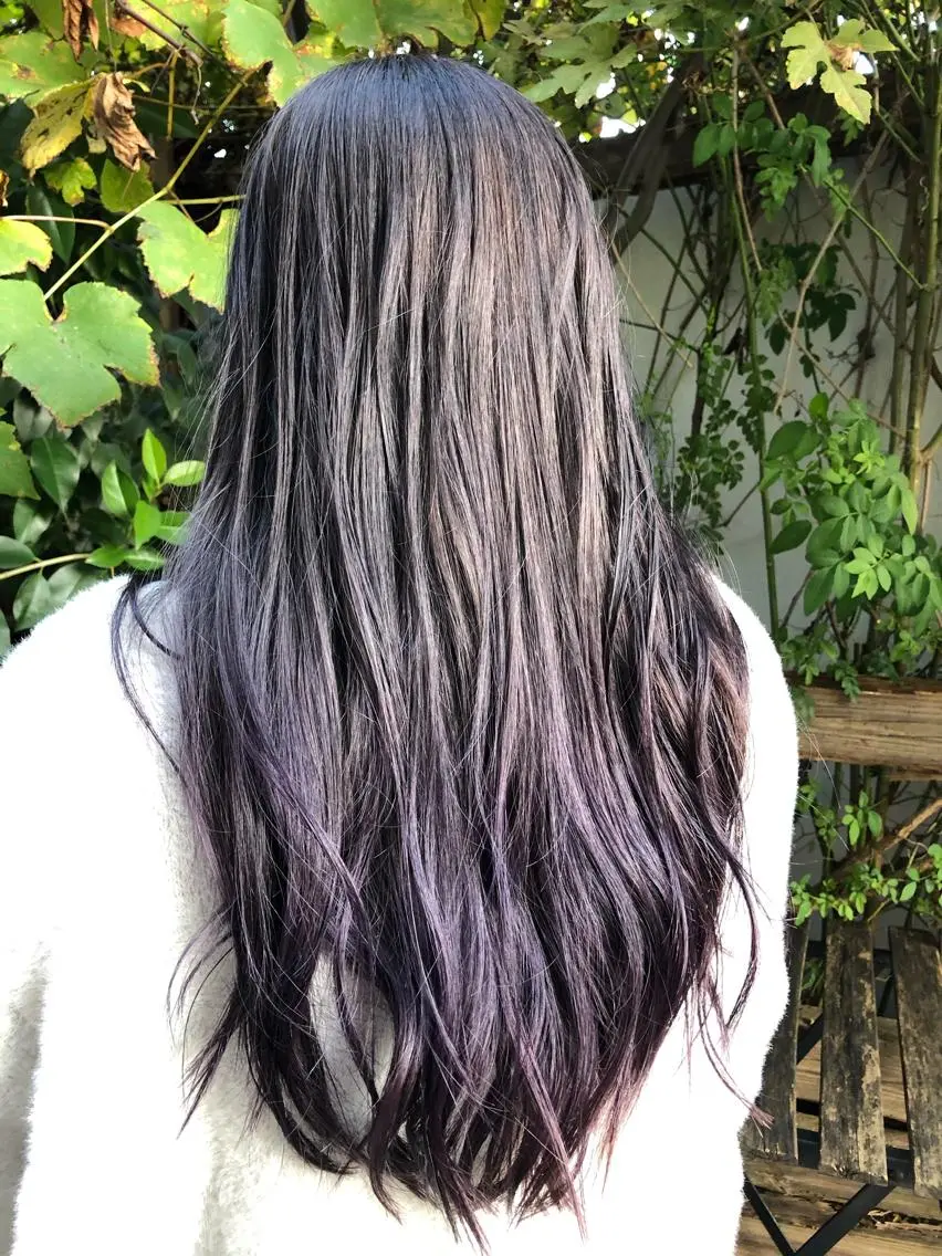 ロング カラー グラデーションカラー グレージュ ラベンダーカラー ラベンダーグレージュ ラベンダーグレー ヘアカラー くまがい みゆ【edge.】のヘアスタイル