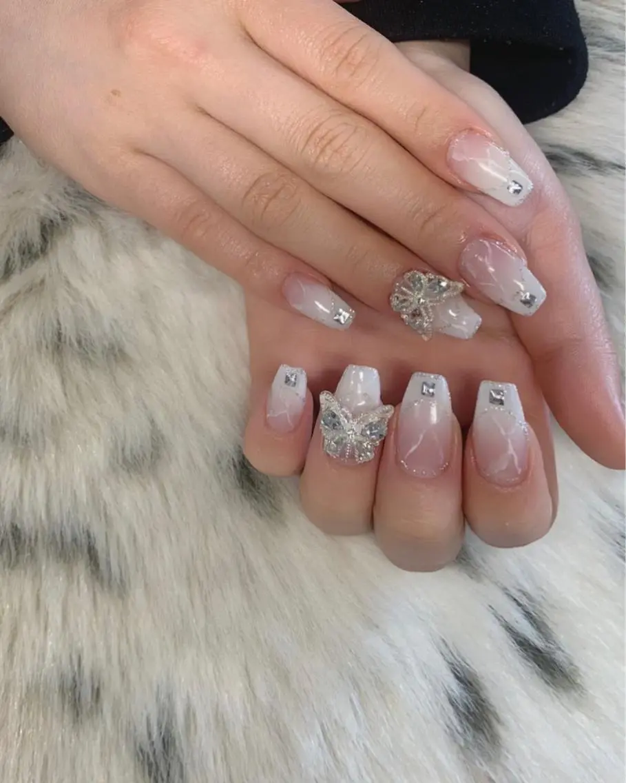 ネイル アートネイル フレンチネイル 韓国ネイル ミラーネイル ニュアンスネイル *・*MIMnail 1号店・*:・*のネイルデザイン