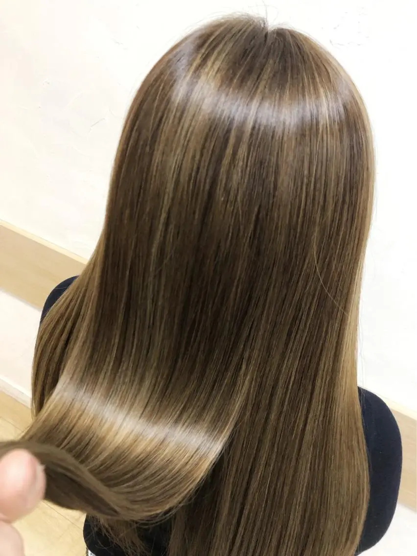 ロング 縮毛矯正 Ash 亀戸店 岸田奈々👧🏻のヘアスタイル