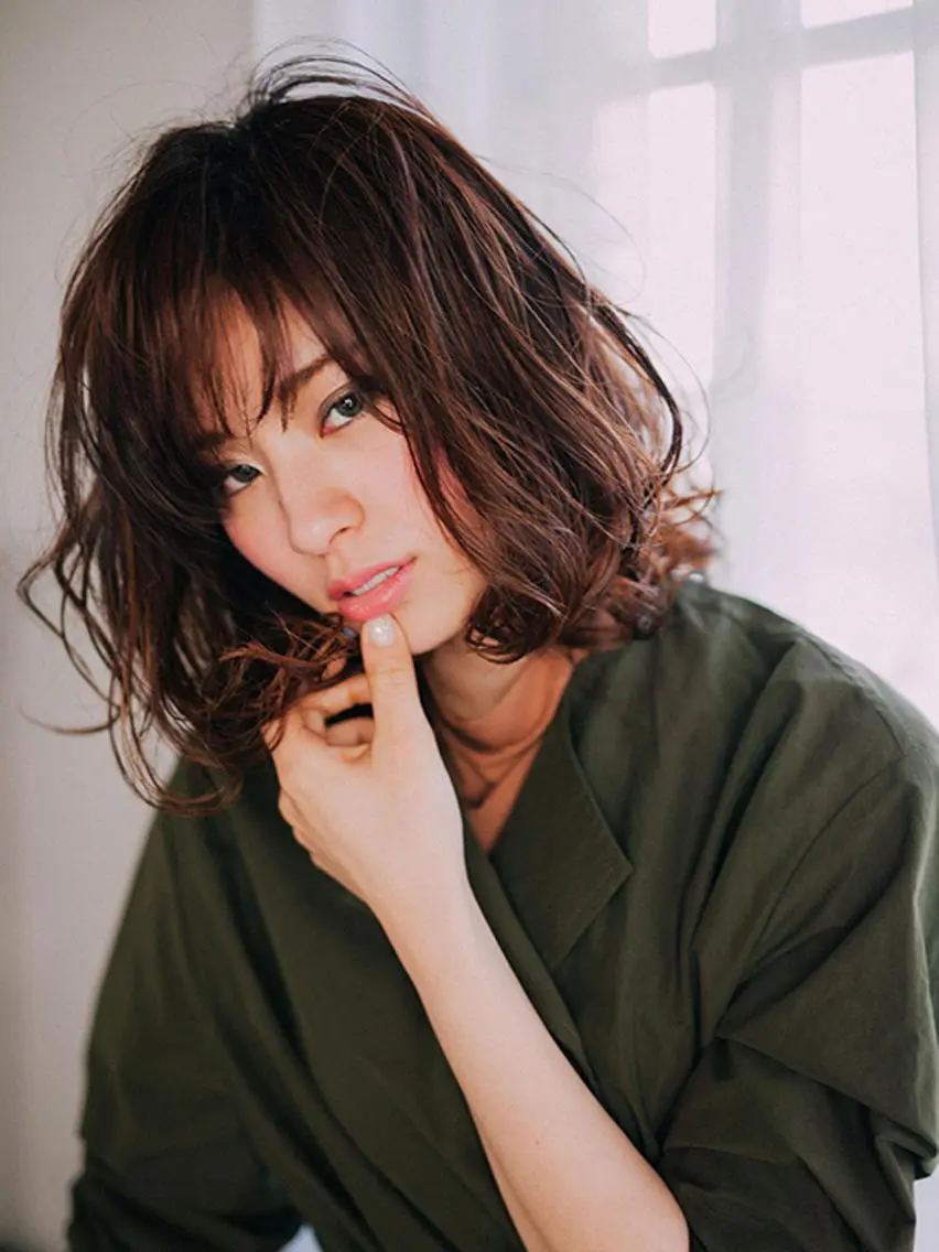ミディアム カラー パーマ 【公式】amble luxe池袋東口🩷のヘアスタイル