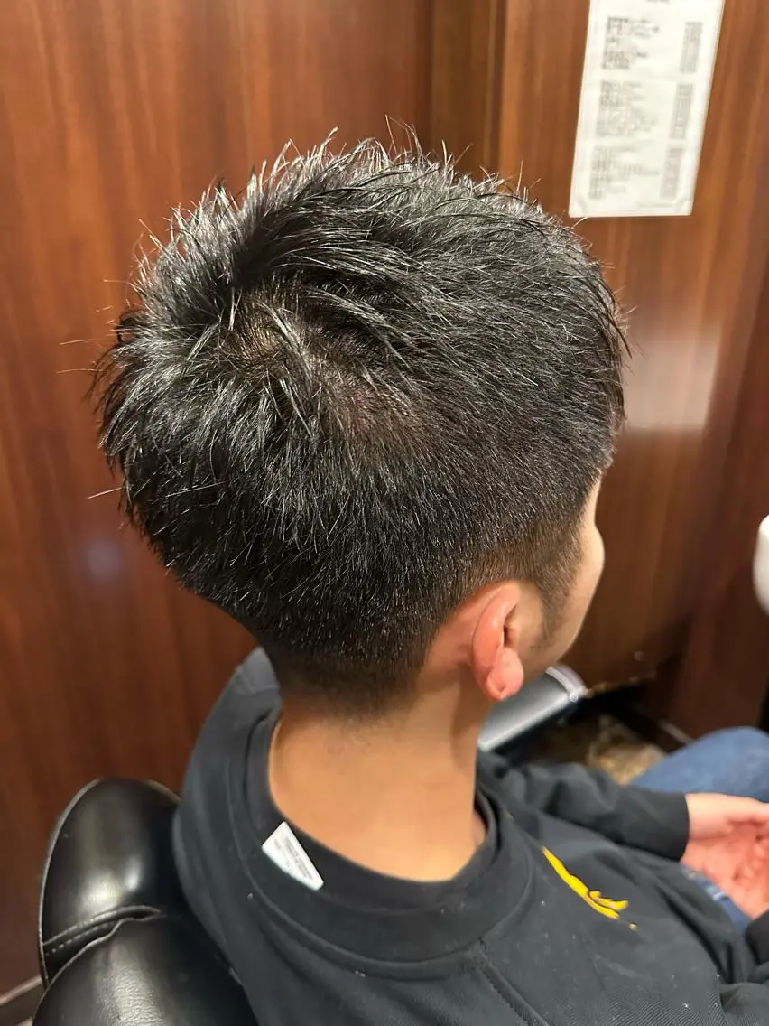 ショート メンズ 尾島 杏香のヘアスタイル