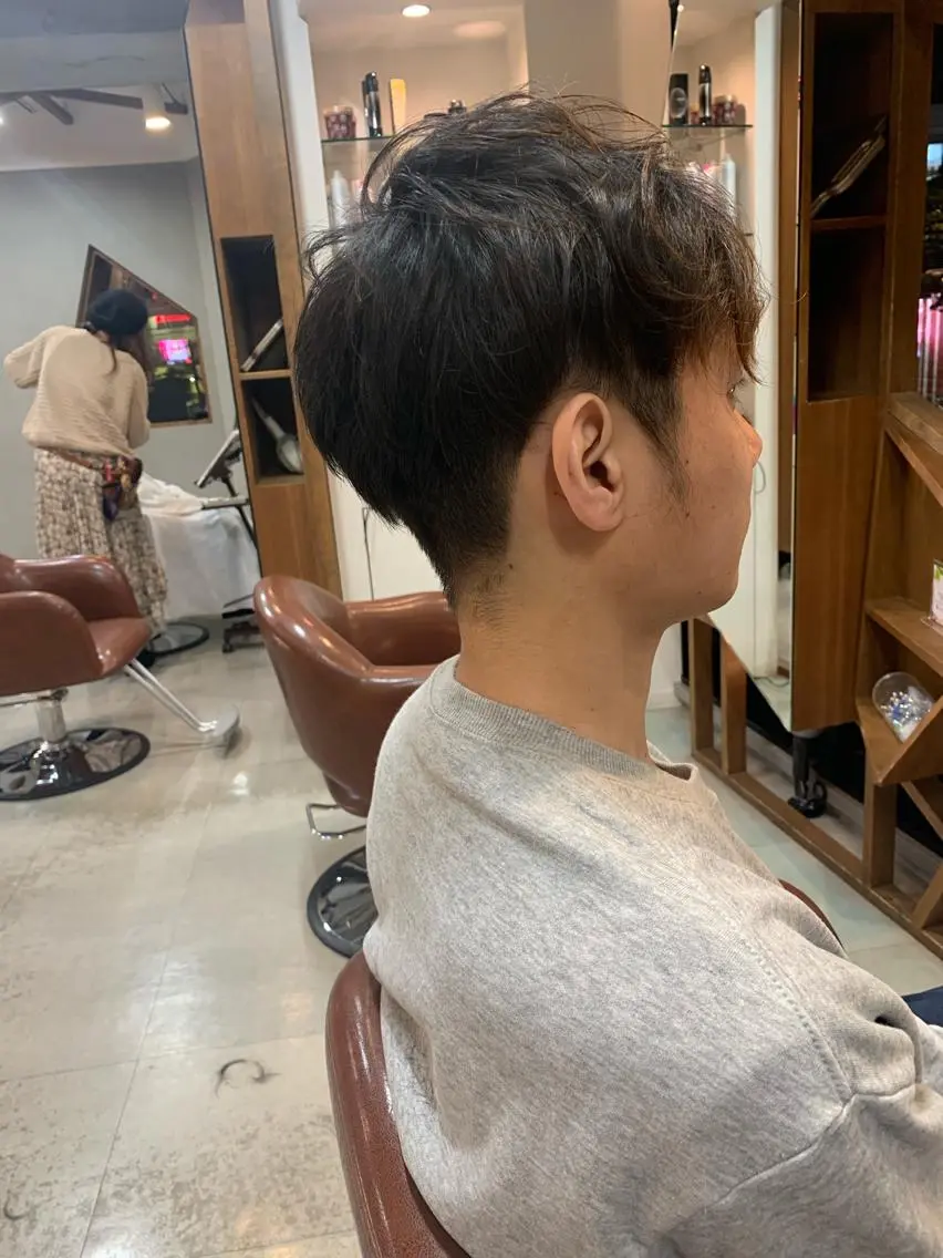 メンズ マッシュ ツーブロック 吉田 茉生のヘアスタイル