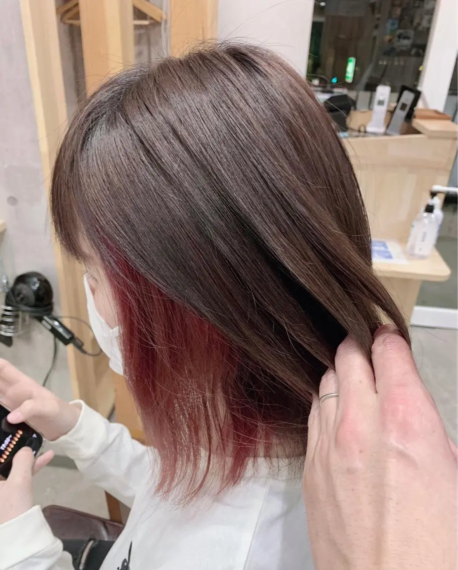 ミディアム カラー バレイヤージュ ブリーチ ダブルカラー グラデーションカラー ハイライトカラー ヘアカラー memento 斎藤大覚のヘアスタイル