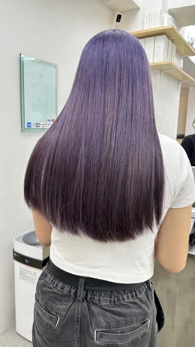 セミロング ヘアカラー ❄️透明感カラー❄️ メンズ✂️TOWAのヘアスタイル