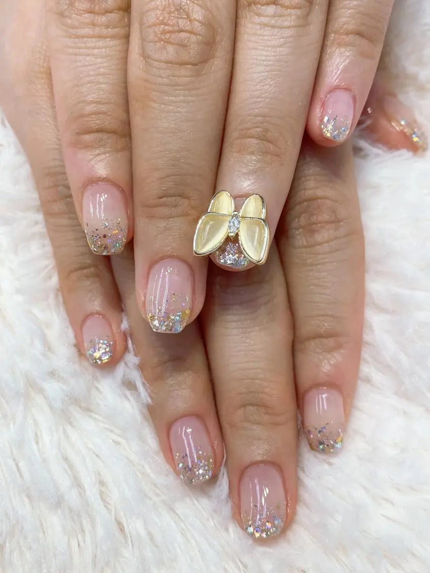 ネイル carinonail ayanoのネイルデザイン