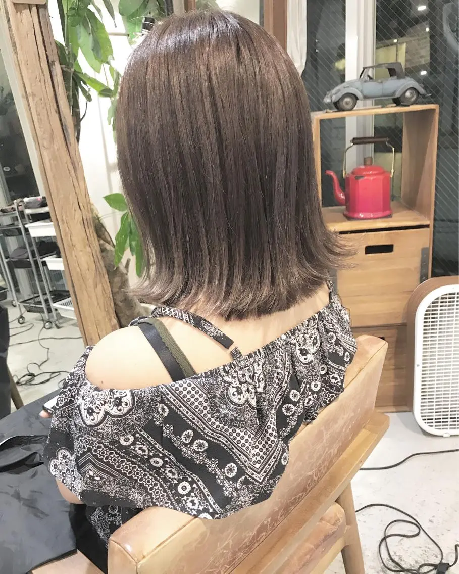 ショート カラー ダークグレー ダークグレージュ グレージュ ハイライトカラー ハイライト 【渋谷で人気】艶髪× 髪質改善/ツヤカラーのヘアスタイル