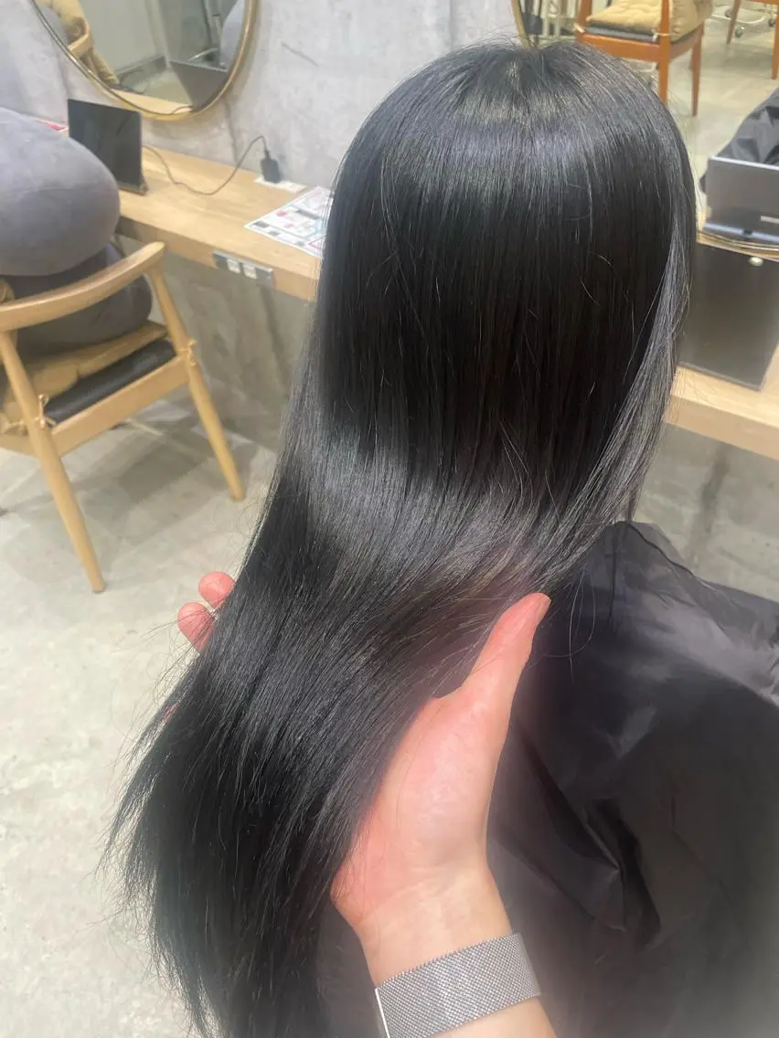 ロング ショートボブ 薄井零のヘアスタイル