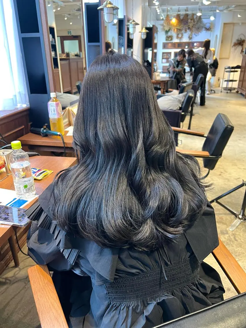 ロング カラー レイヤーカット🤍 RINAのヘアスタイル