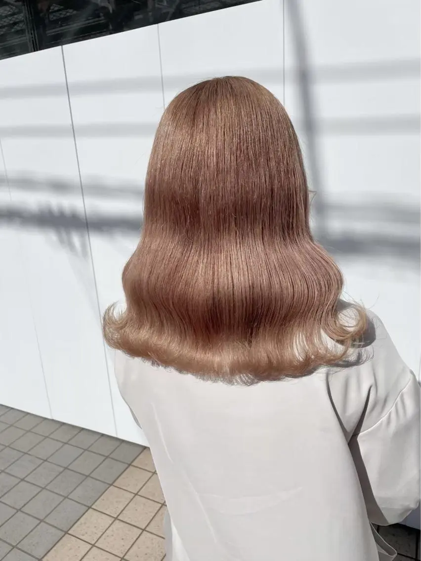 ミディアム カラー パーマ ヘアアレンジ メンズ キッズ ネイル マツエク・マツパ アイブロウ 🎀ハイトーンNo .1🩵NaGiSaのヘアスタイル