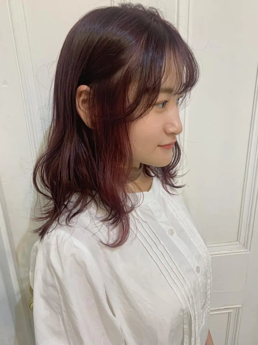 セミロング カラー wakana/ 柔らかベージュカラーのヘアスタイル