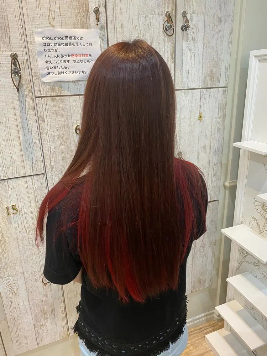カラー SALOWIN栄 高須大貴のヘアスタイル