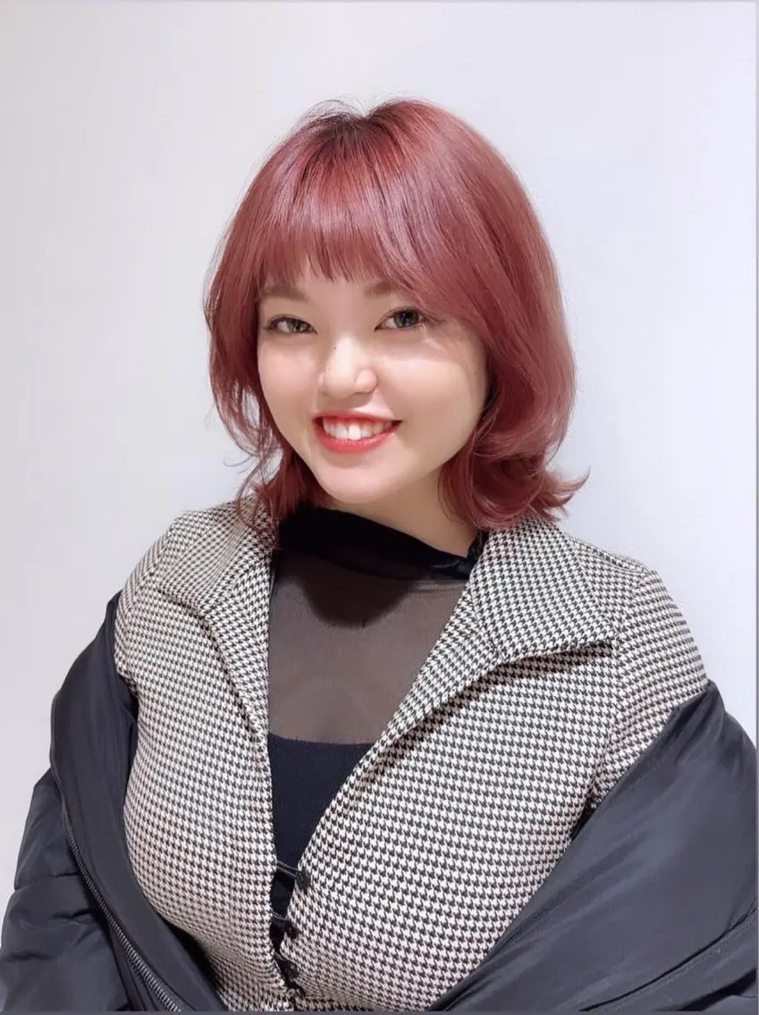 カラー 🩶韓国艶髪🇰🇷 下本夕綺のヘアスタイル