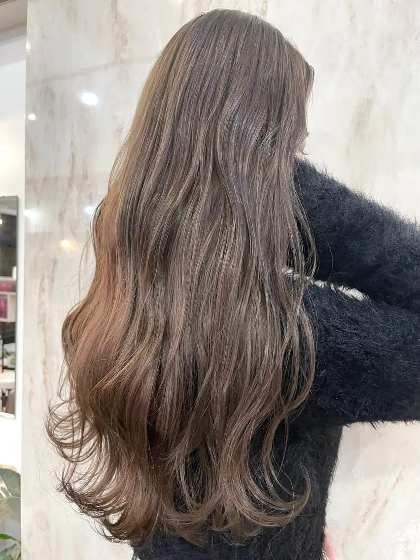 ミディアム カラー パーマ ヘアアレンジ メンズ キッズ ネイル マツエク・マツパ アイブロウ シールエクステ メンズバレイヤージュ メンズブリーチ メンズハイライト メンズインナーカラー ヘアカラー トリートメント 🦋高瀬寛菜🦋 韓国/ブリーチのヘアスタイル