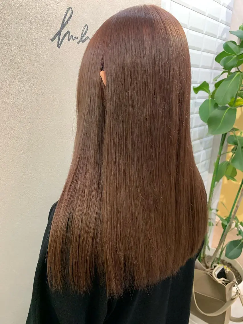 ロング カラー ベージュカラー ブリーチ ピンクカラー ピンクベージュ カット ヘアカラー トリートメント hubhair レイヤー/透明感のヘアスタイル