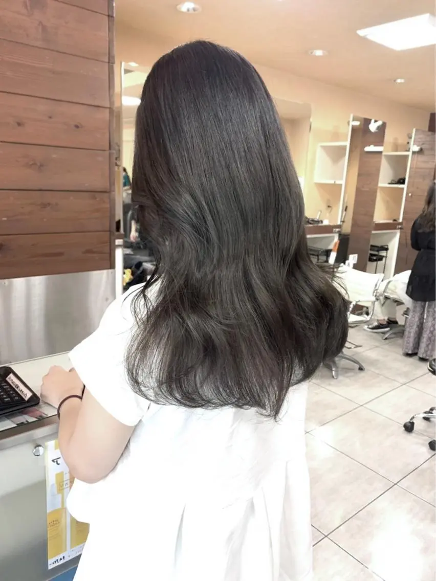 ショート ヘアカラー レイヤー/艶髪カラー 森本くるみのヘアスタイル