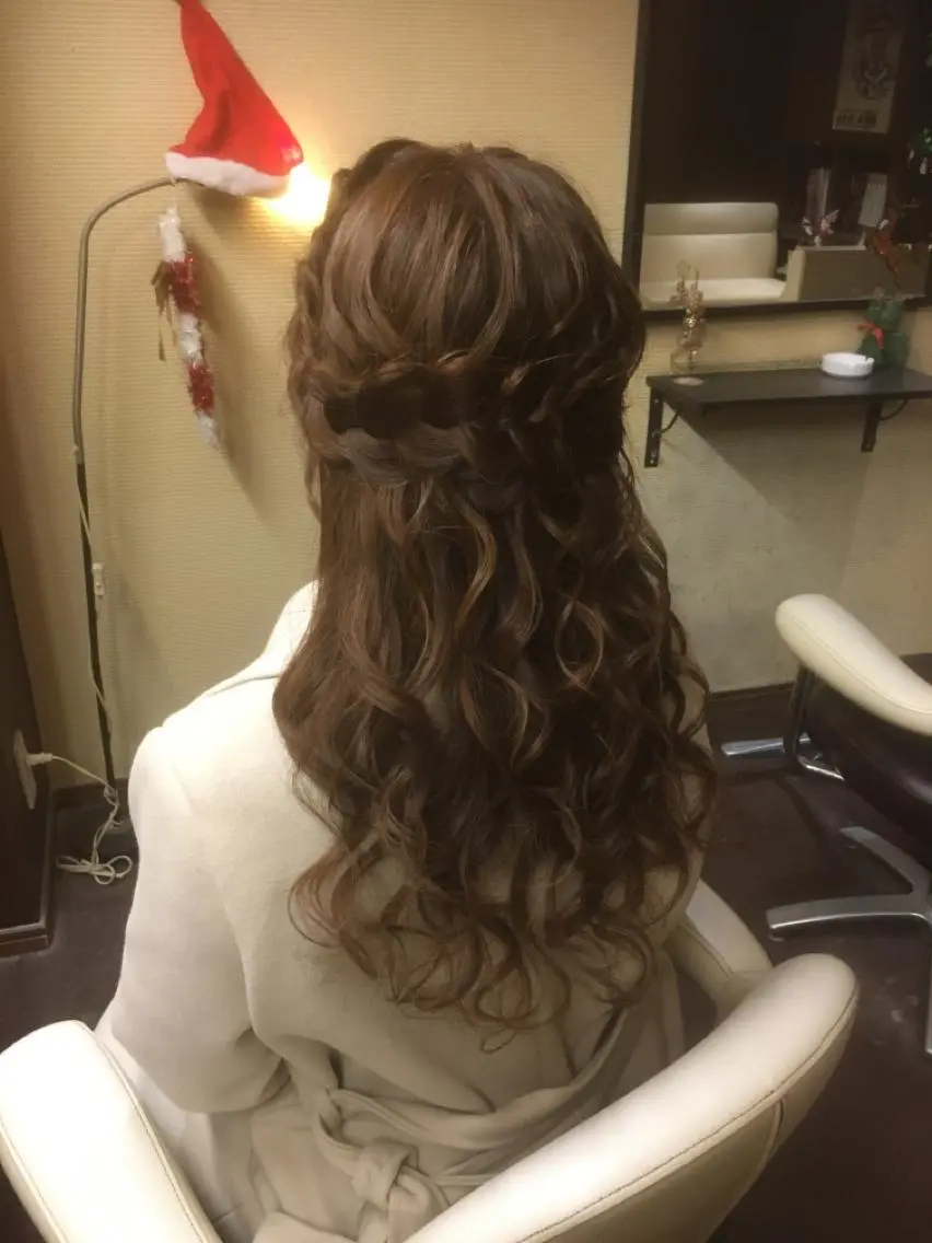 ロング ヘアアレンジ セット&メイク RICK trickのヘアスタイル