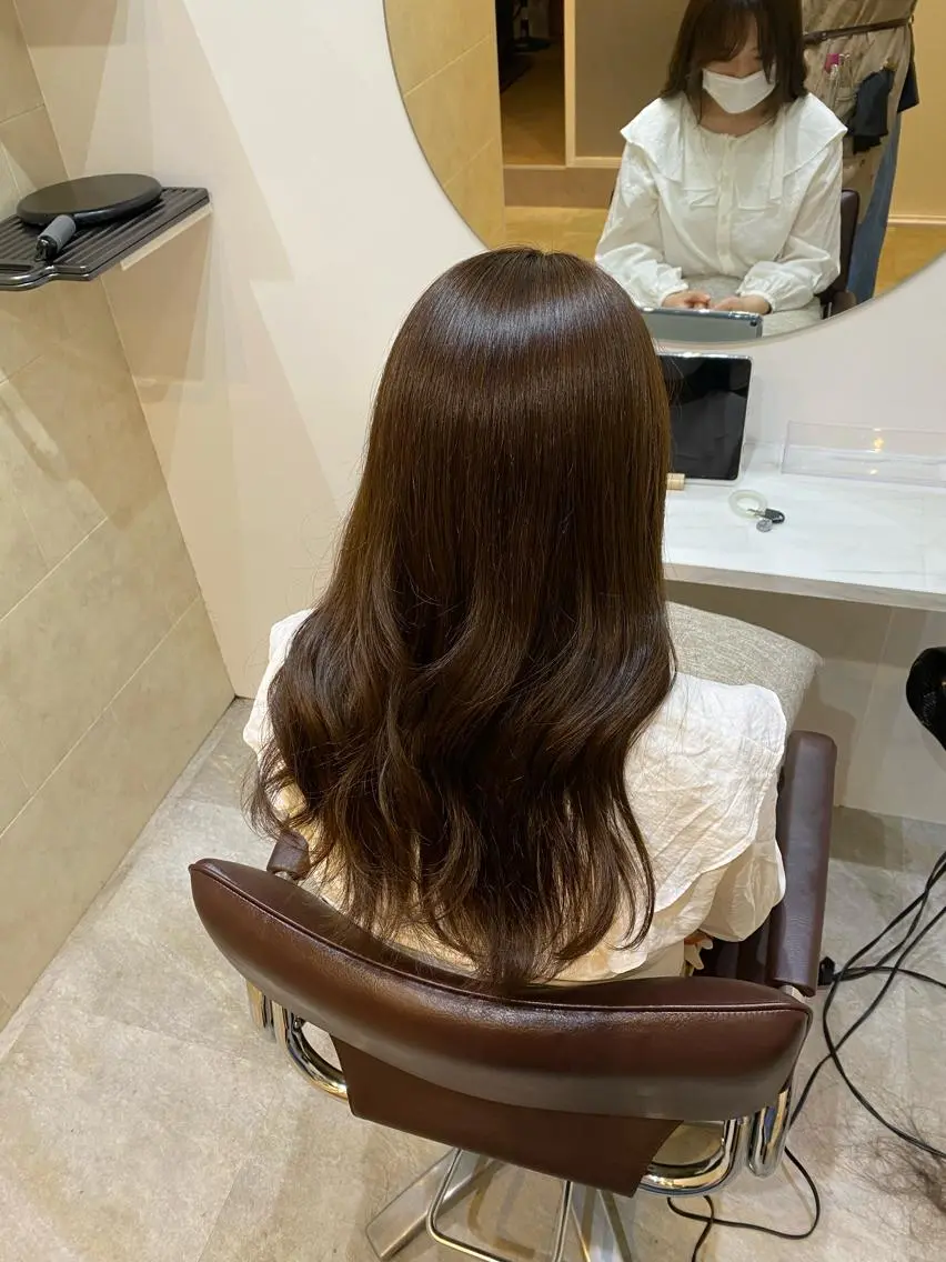 ロング 【髪質改善 艶髪】 布川 莉穂のヘアスタイル