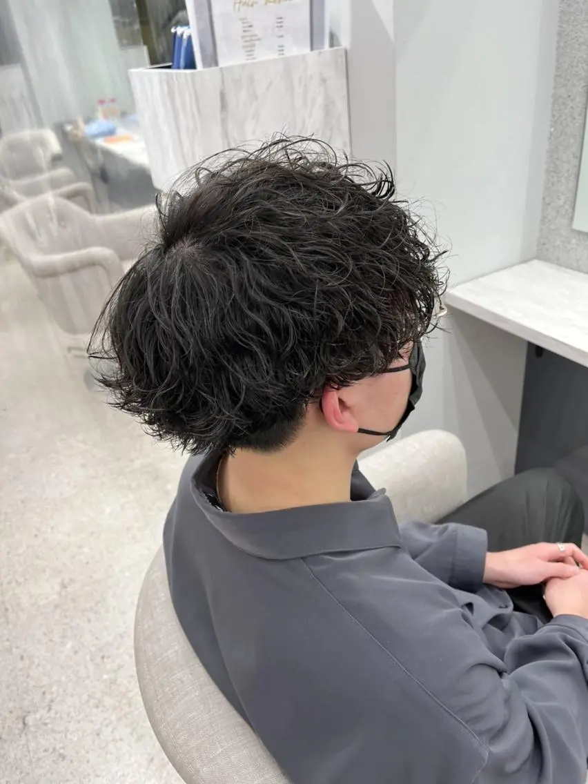 ショート 京都河原町 メンズパーマ助川龍哉のヘアスタイル