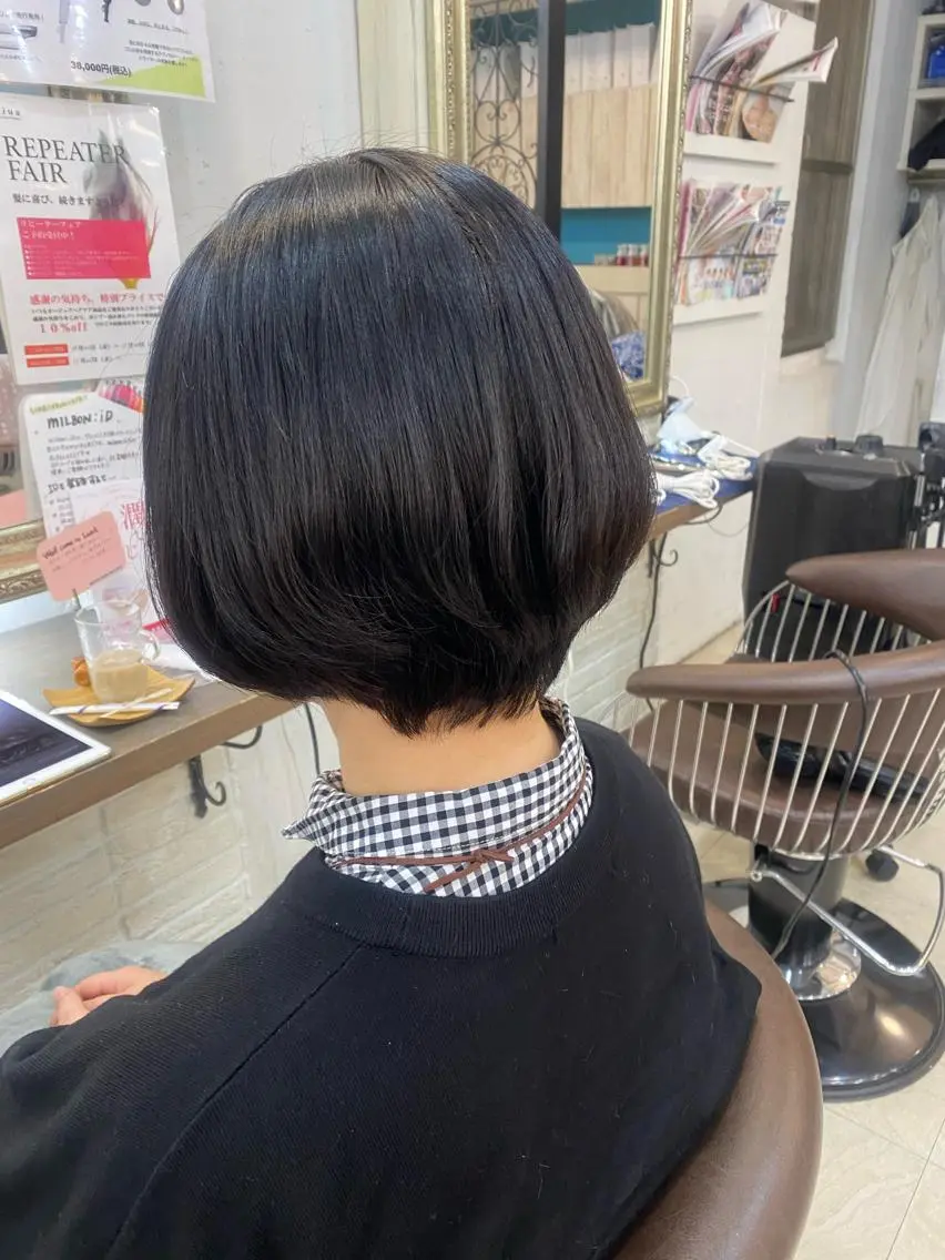 ショート カラー パーマ ヘアアレンジ ショートボブ ボブ ショートヘア kame|レイヤー / 似合わせ顔周りのヘアスタイル