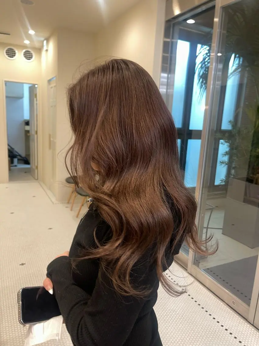 ロング カラー ベージュカラー 透明感カラー ミルクティーベージュ レイヤーカット🫧 🎀Tomoka🎀のヘアスタイル