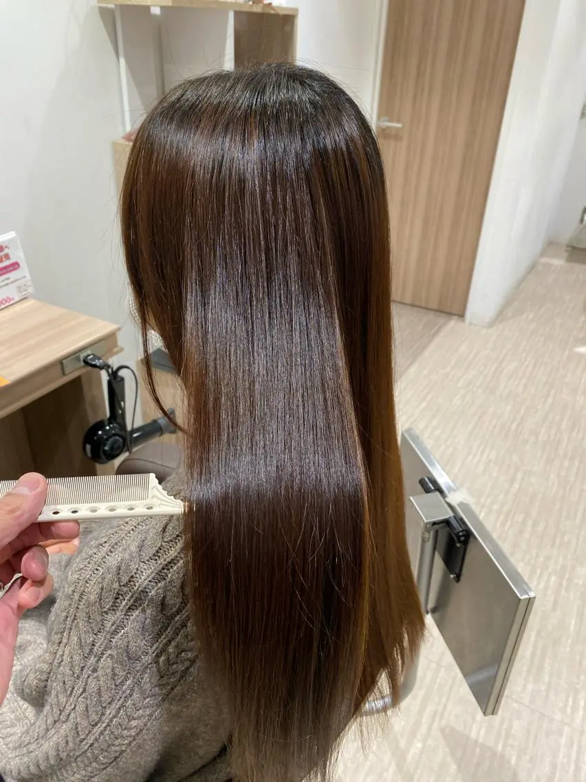 ロング カット ヘアカラー トリートメント 谷尾 拓海のヘアスタイル