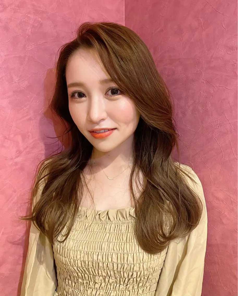 ロング カット ヘアカラー トリートメント レイヤーカット /透明感カラー西田のヘアスタイル