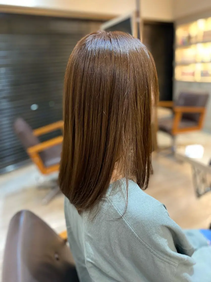 セミロング ヨシダ フミノリのヘアスタイル