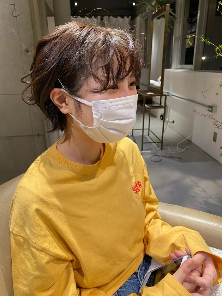 ショート カラー 聖 来のヘアスタイル