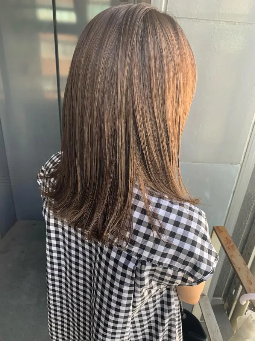 セミロング カラー ヘアカラー トリートメント natsu fujinoのヘアスタイル