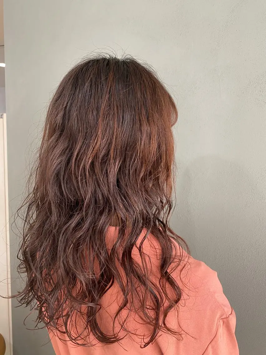 ロング パーマ コタ コットのヘアスタイル