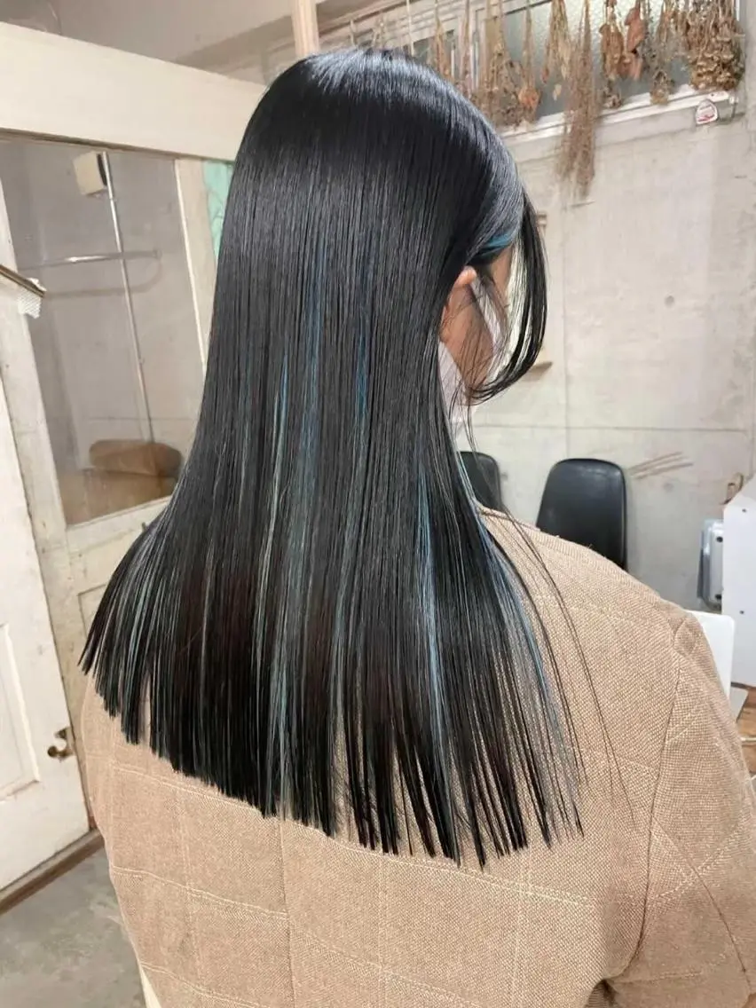 ロング カラー ヘアアレンジ キッズ デザインパーマ メンズカット 郁美のヘアスタイル
