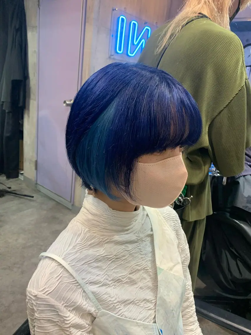 ショート カラー ヘアカラー ハイトーン/メンズ/ ウルフ特化 小松のヘアスタイル