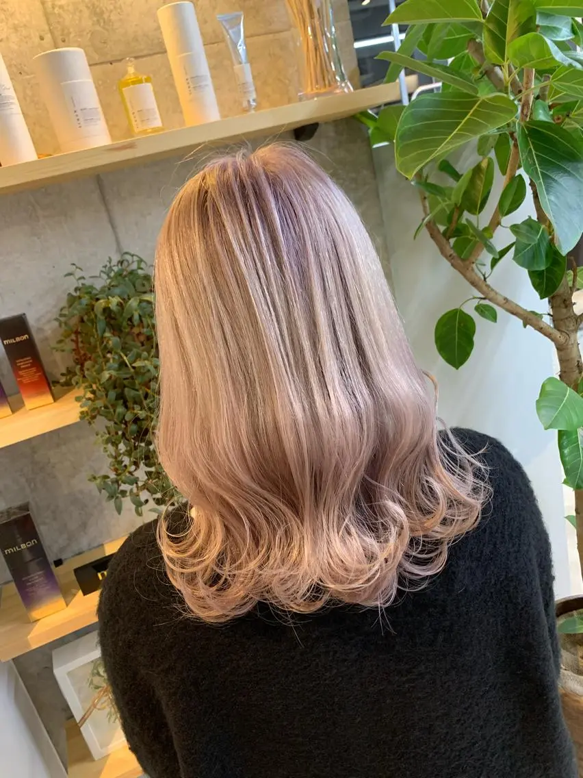 ミディアム カラー ヘアカラー トリートメント 天野 開のヘアスタイル