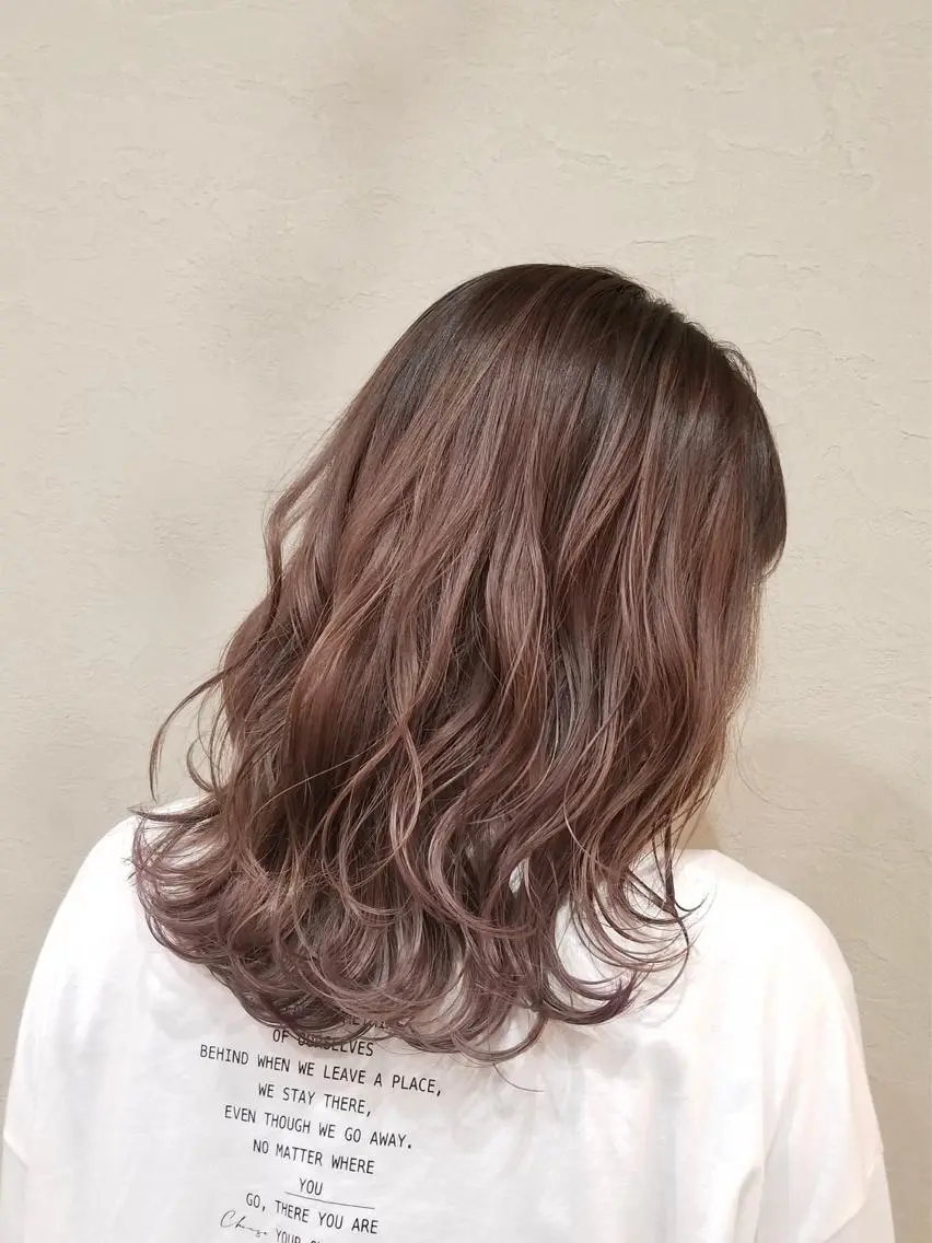 ミディアム レイヤーカット 🍀favori🍀 kanekoのヘアスタイル