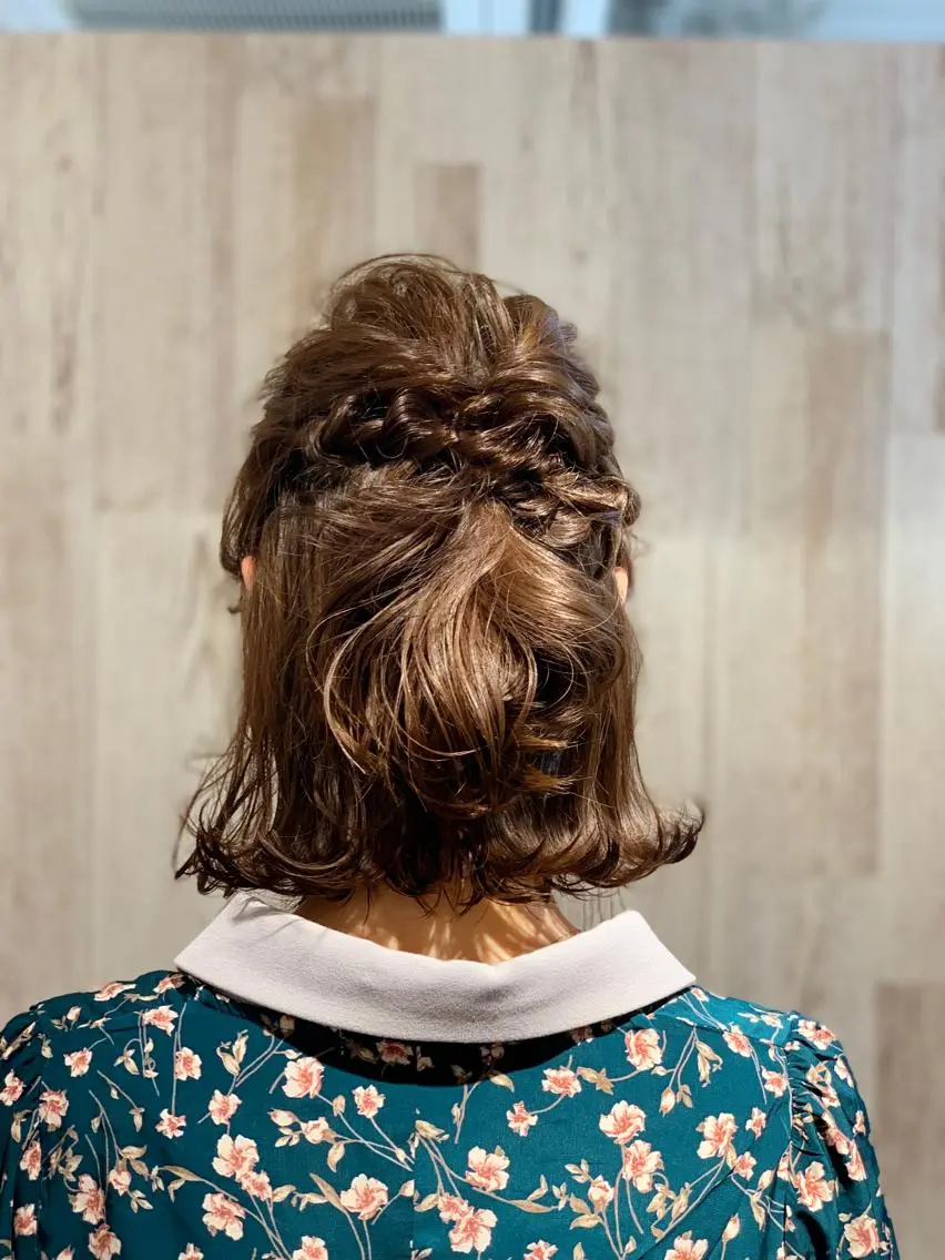 ミディアム ヘアアレンジ 坪内 麻里子のヘアスタイル