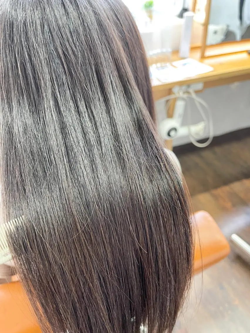 セミロング 髪質改善 カット トリートメント 髪質改善 suzukiのヘアスタイル