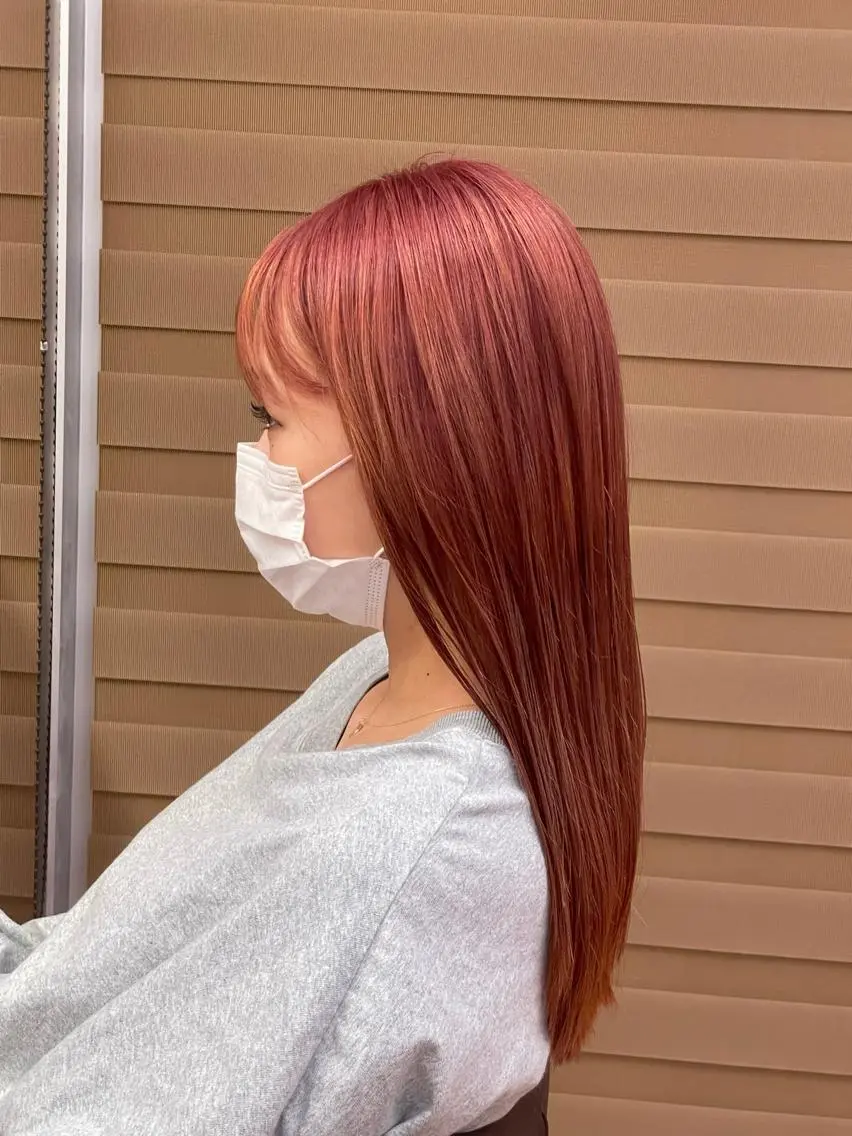 ロング カラー ブリーチ ピンクカラー 韓国風ヘア カット ヘアカラー 韓国風レイヤー/ 艶カラー竹内貫のヘアスタイル