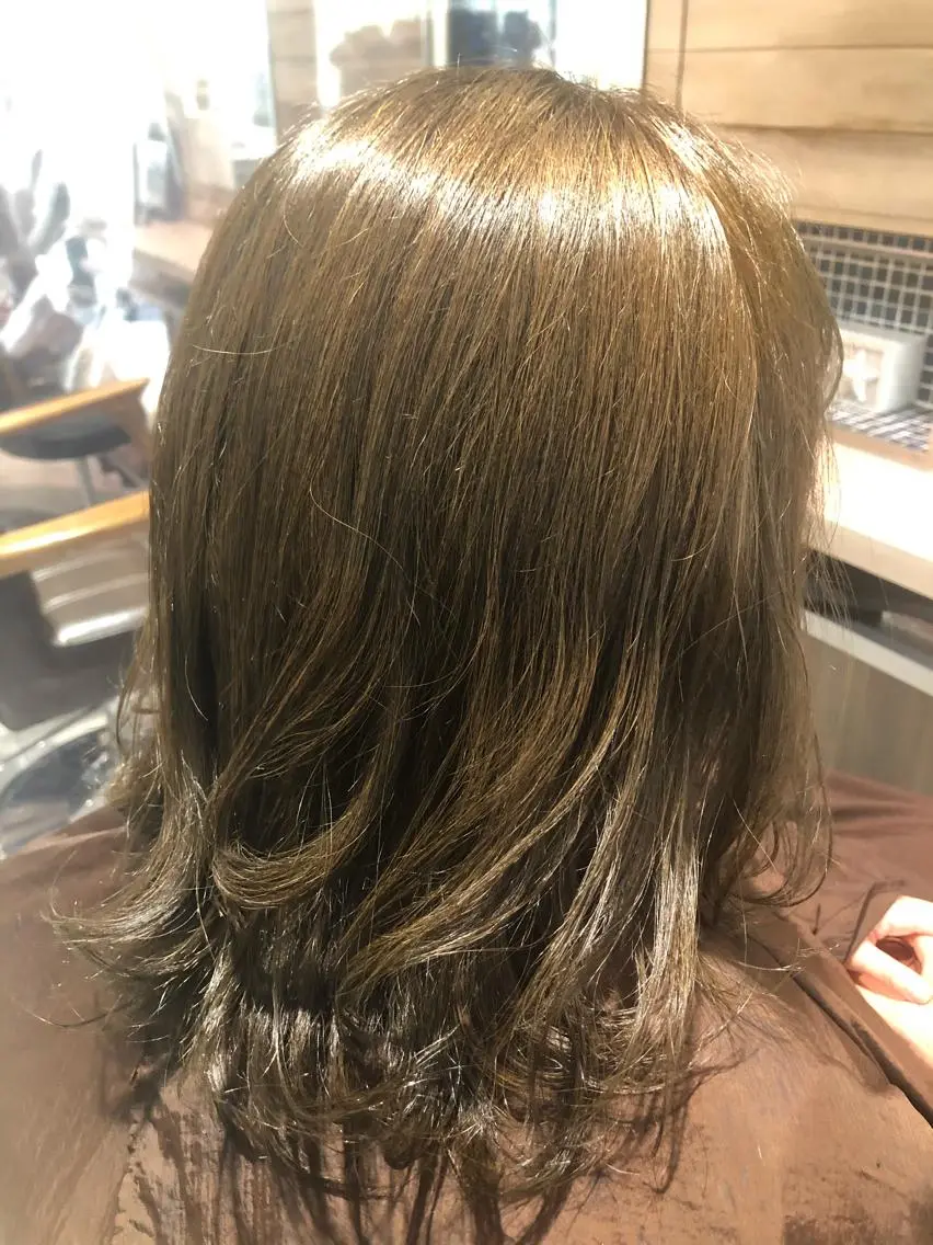 セミロング 池田 美紀のヘアスタイル
