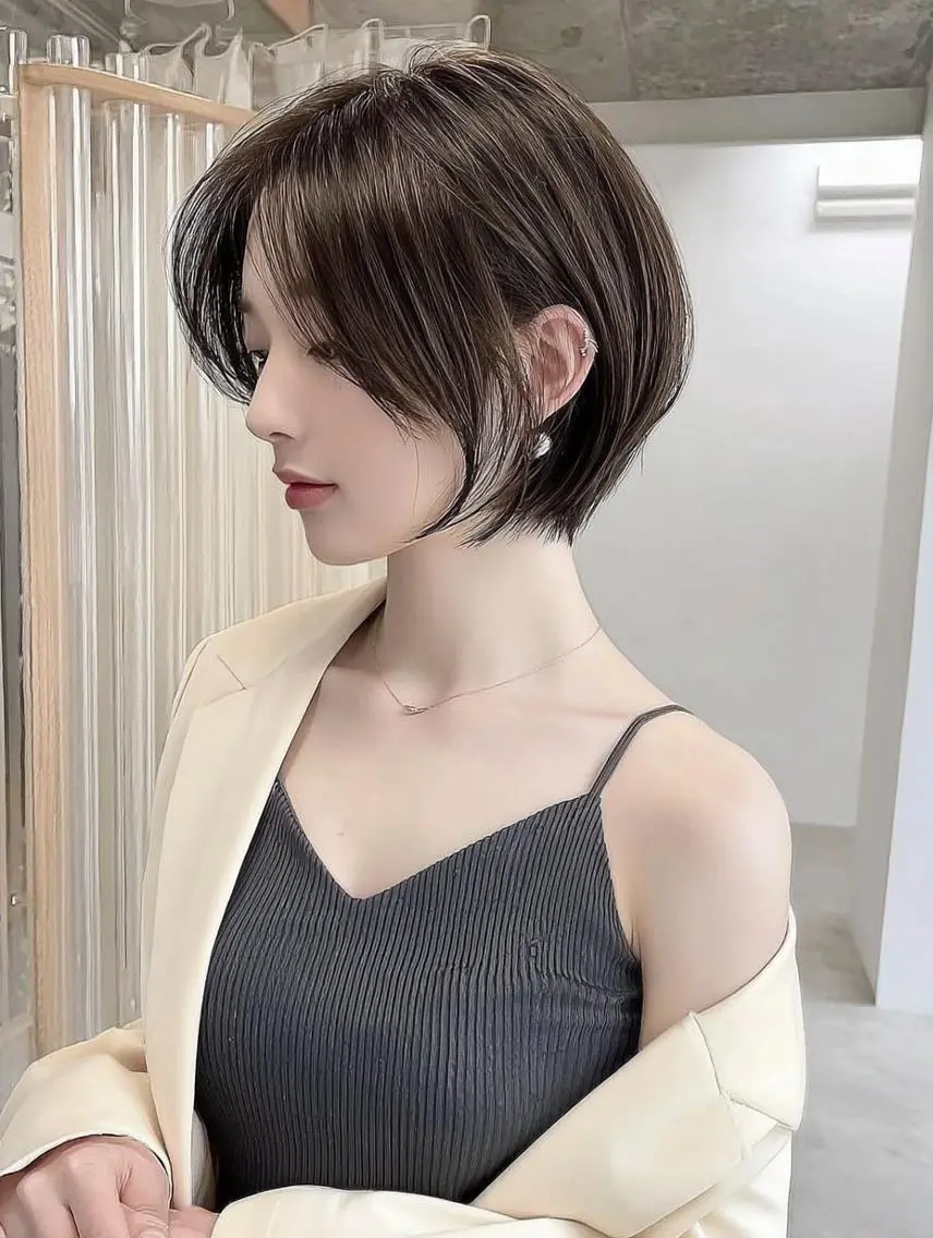 ミディアム カット ヘアカラー パーマ トリートメント 肥後 有紗のヘアスタイル