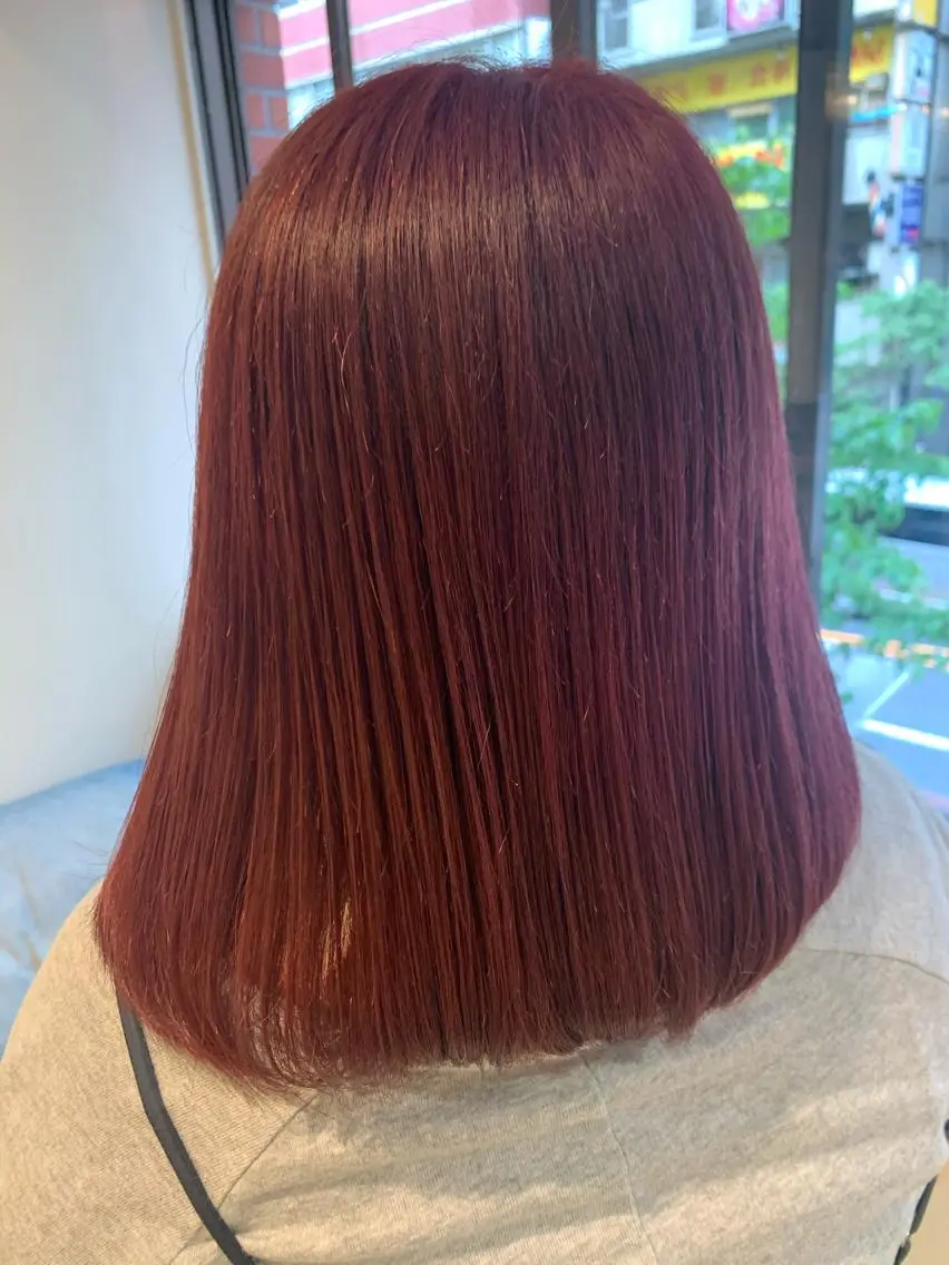 ミディアム ヘアカラー トリートメント 渋谷ハイトーン/ デザインカラー阿部のヘアスタイル