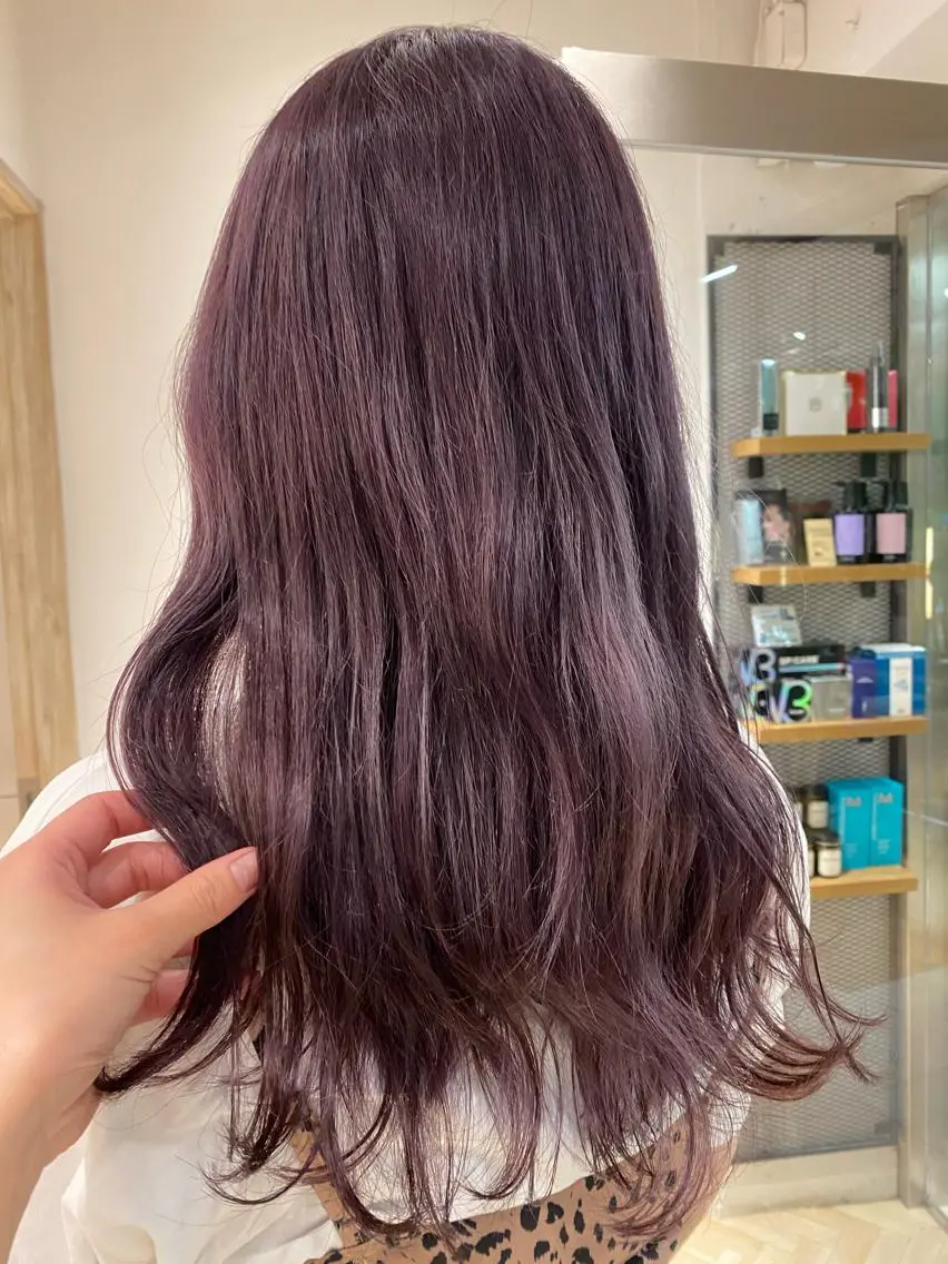 ロング 🐩透明感ミルクティ ーピンクニイナ🐩のヘアスタイル