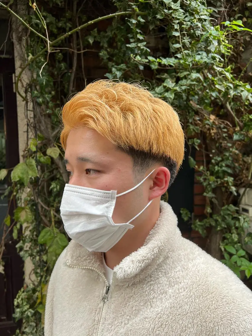 カラー メンズ メンズブリーチ ブリーチ カット Shouei  のヘアスタイル