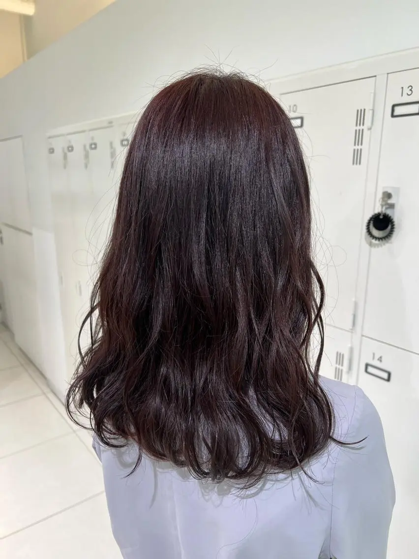 セミロング カラー ブリーチ ラベンダーカラー ラベンダーピンク ブリーチなしカラー ピンクカラー カット ヘアカラー 【暖色カラー特化】 中山由梨のヘアスタイル