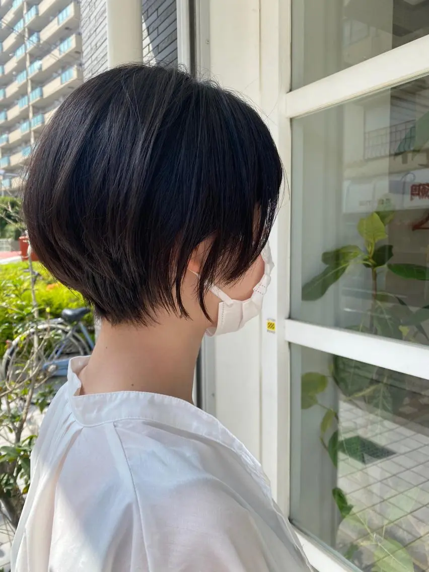 ショート くせ毛 わかばやし ゆうこのヘアスタイル